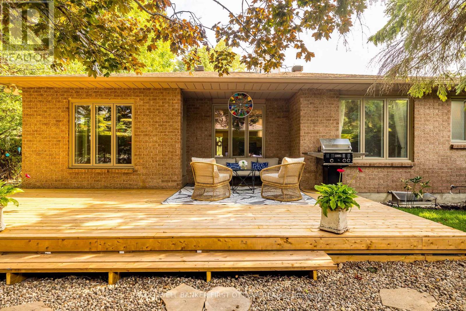 9 Lone Meadow Trail, Ottawa, Ontario  K2S 1C9 - Photo 34 - X12428993