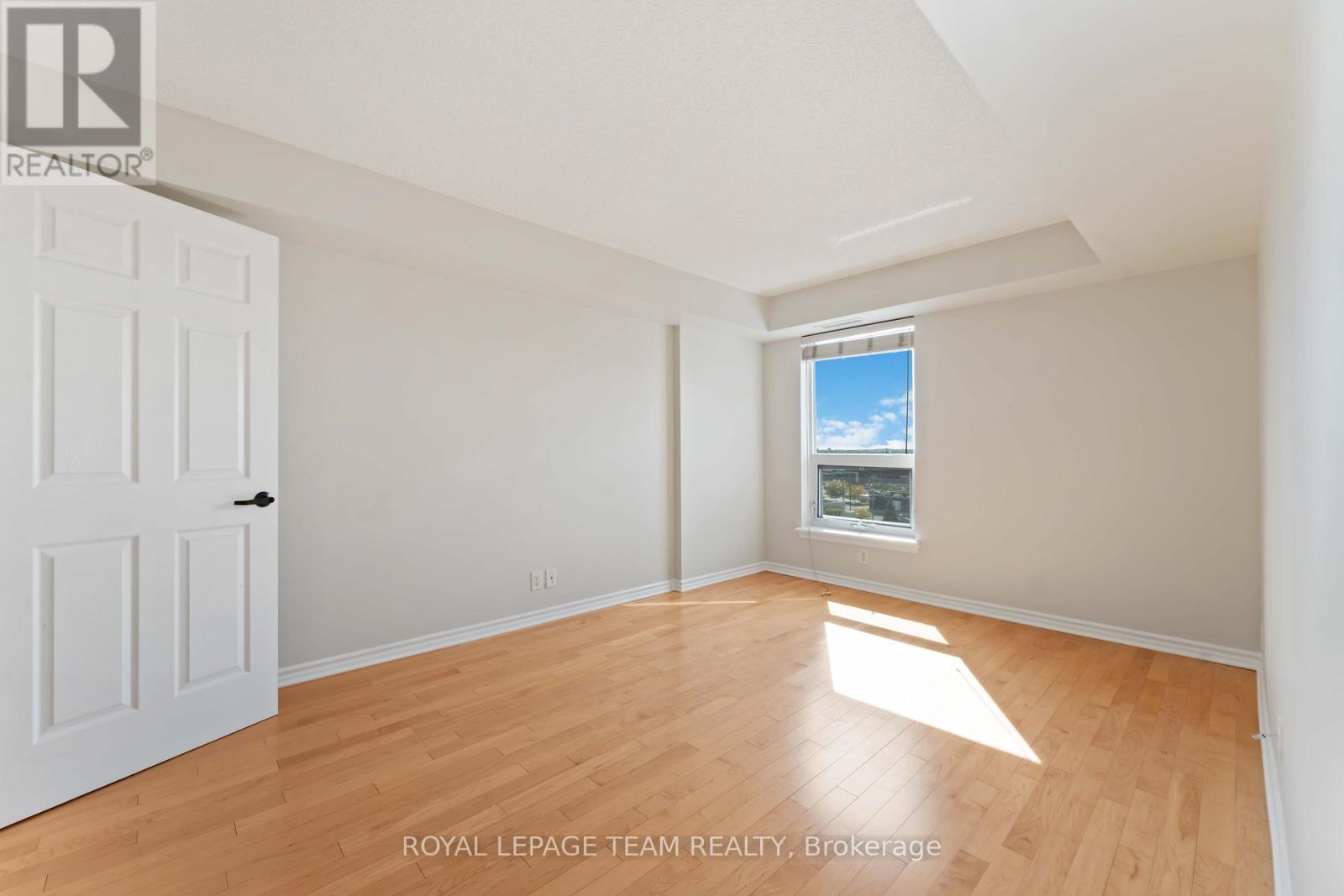 801 - 120 Grant Carman Drive, Ottawa, Ontario  K2E 1C8 - Photo 13 - X12429032