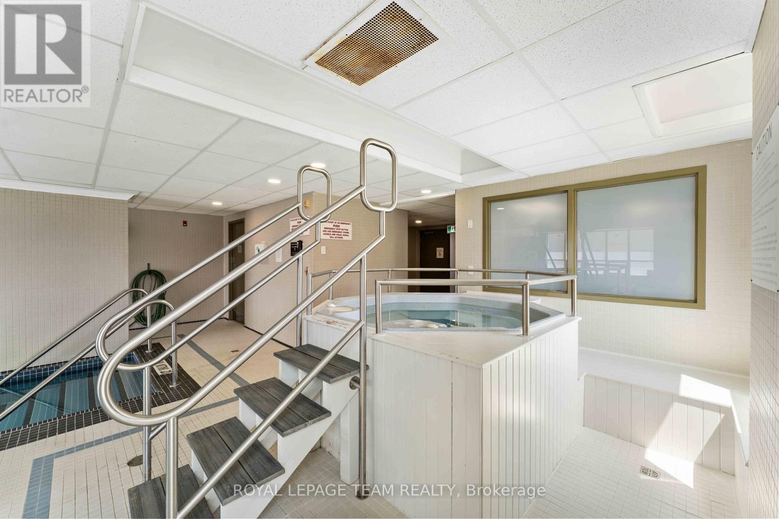 801 - 120 Grant Carman Drive, Ottawa, Ontario  K2E 1C8 - Photo 27 - X12429032