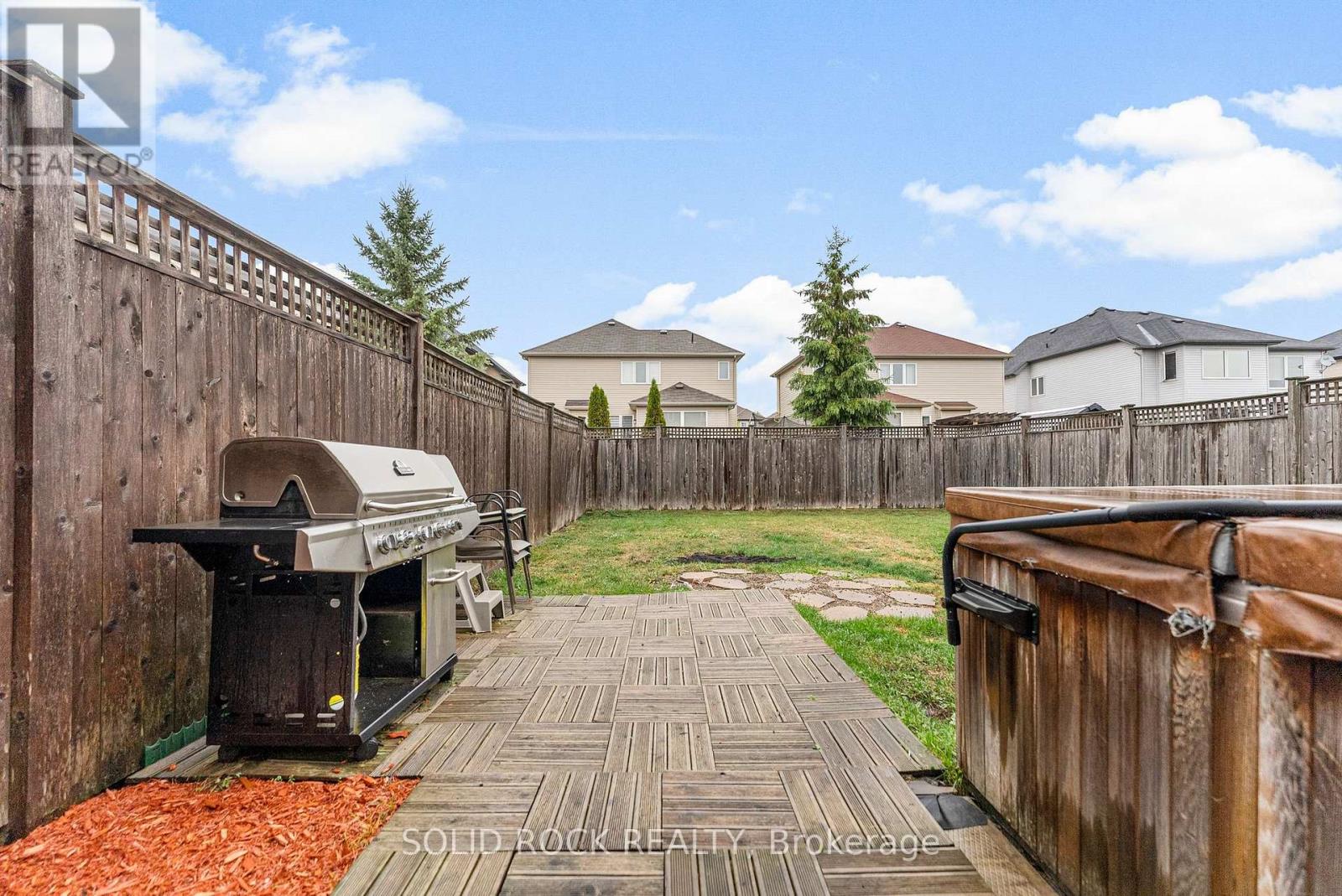 53 Willowshore Way, Carleton Place, Ontario  K7C 0B1 - Photo 32 - X12429060