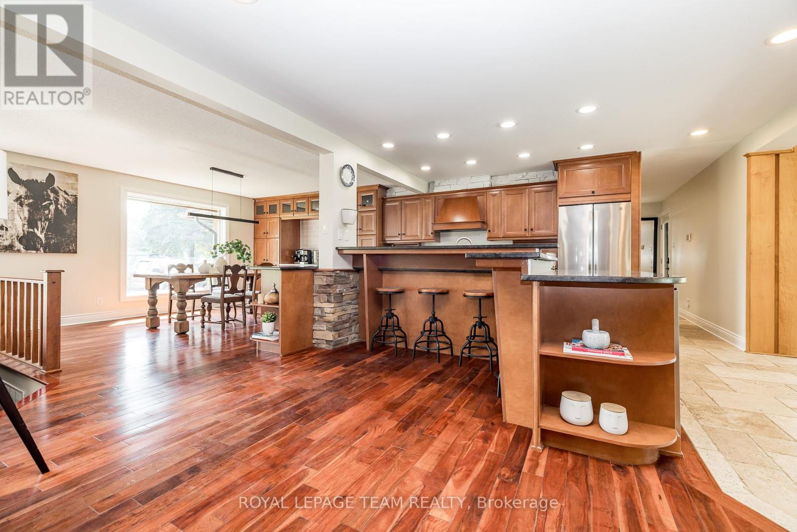 1216a River Road, Ottawa, Ontario  K4M 1B4 - Photo 14 - X12429062