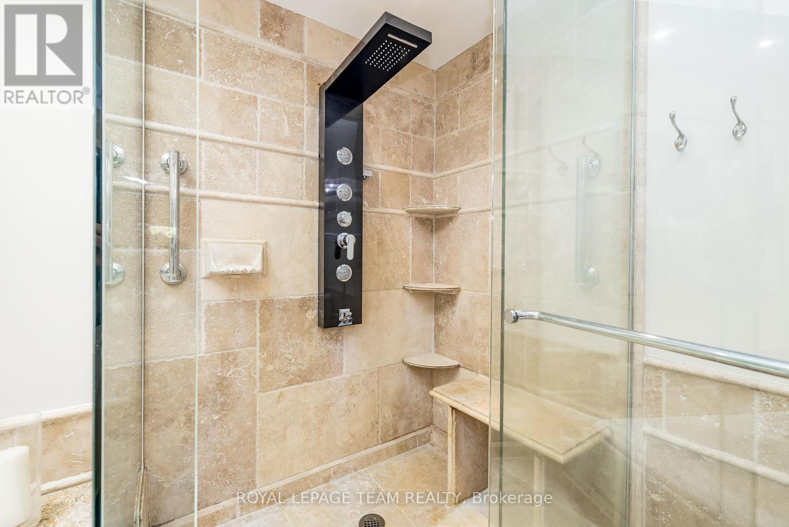 1216a River Road, Ottawa, Ontario  K4M 1B4 - Photo 23 - X12429062