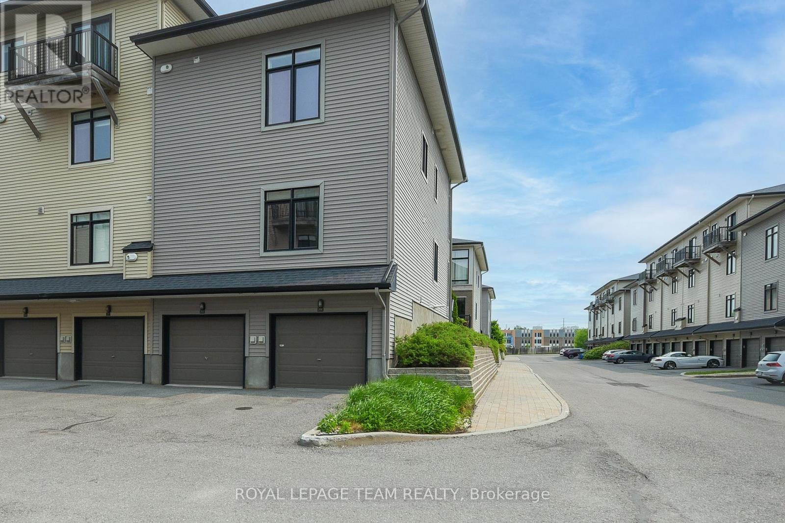 28 - 200 Pembina Private, Ottawa, Ontario  K4M 0G7 - Photo 21 - X12429063