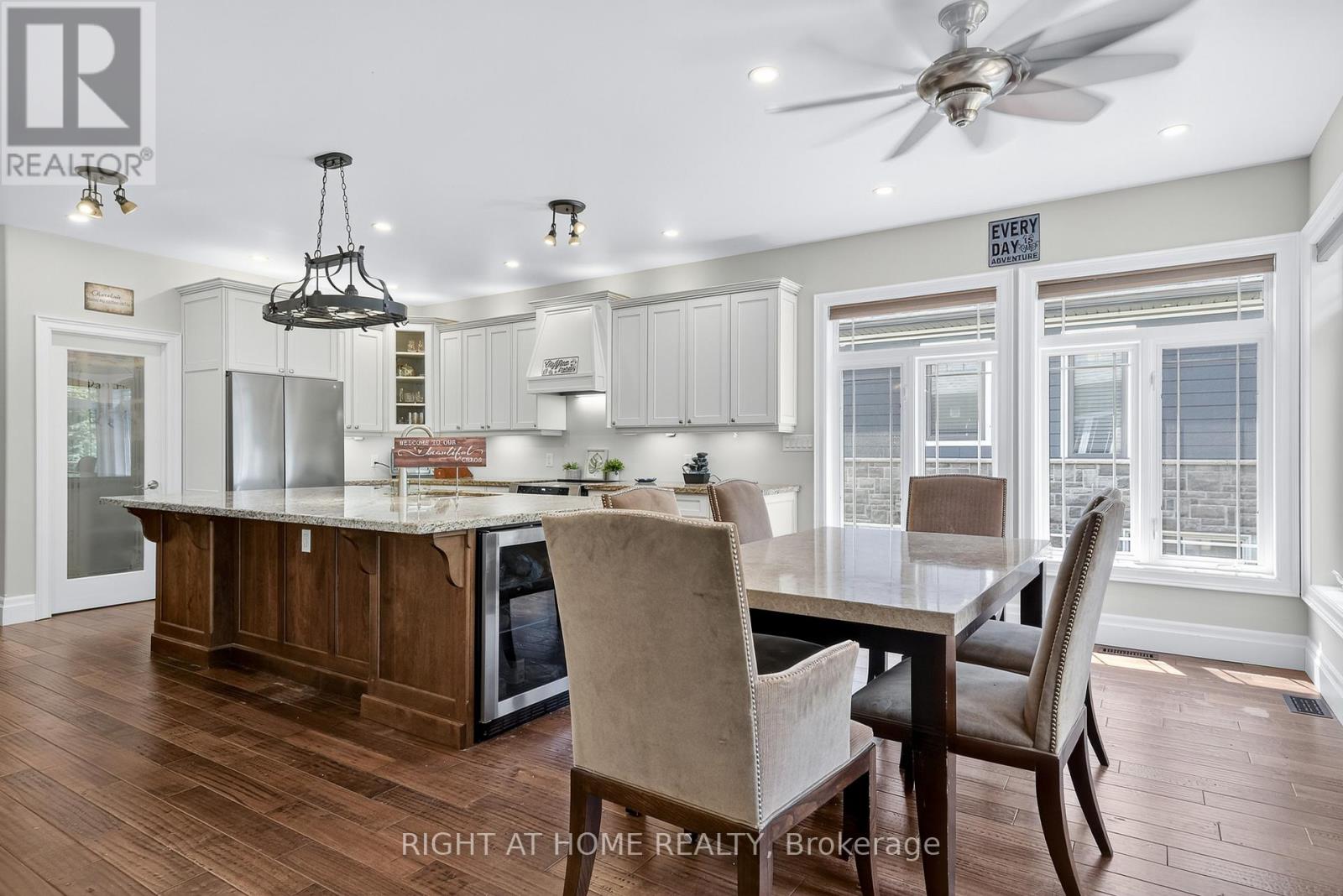 3500 Crescent Harbour Road, Innisfil, Ontario  L9S 2Y8 - Photo 11 - N12428830