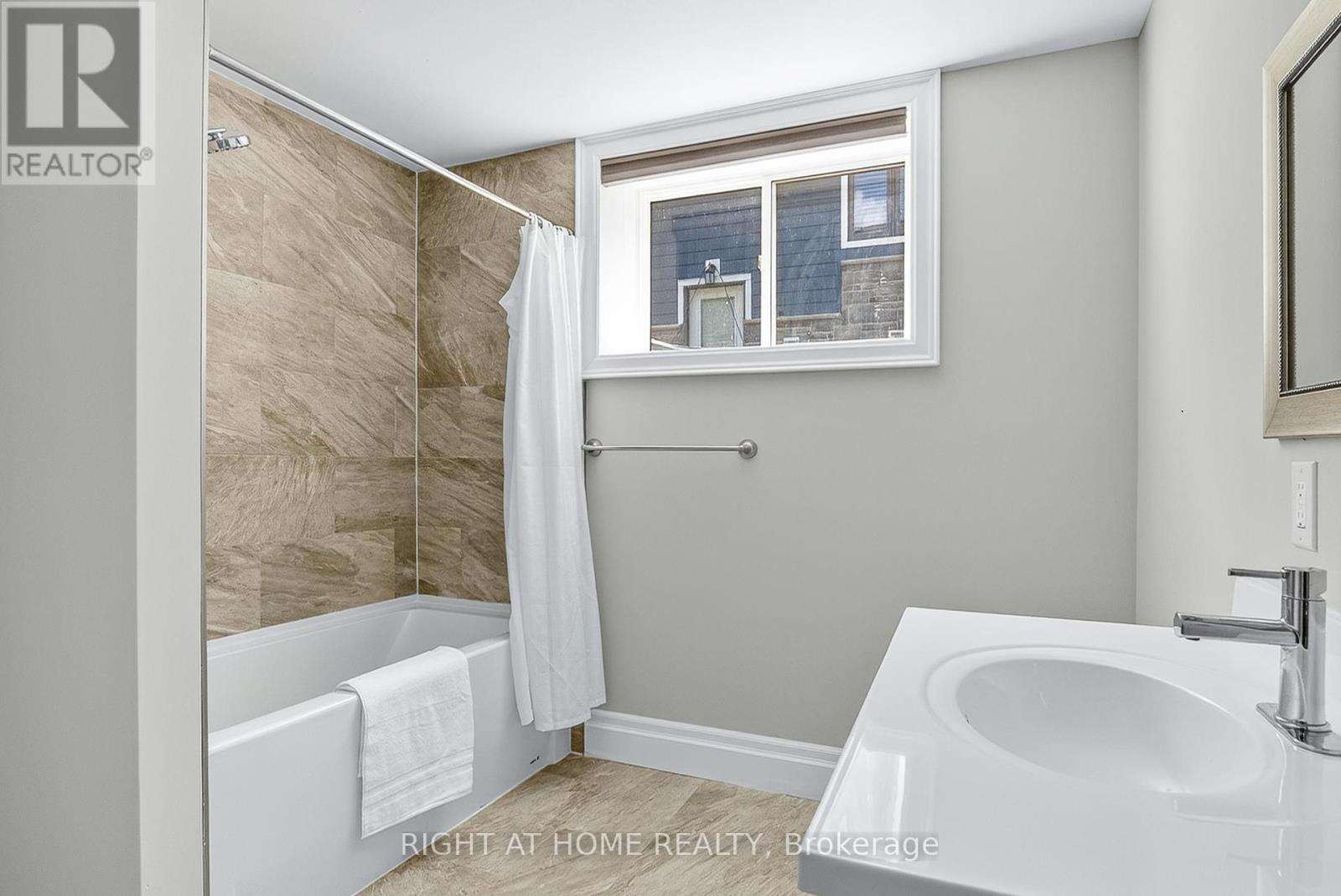3500 Crescent Harbour Road, Innisfil, Ontario  L9S 2Y8 - Photo 36 - N12428830