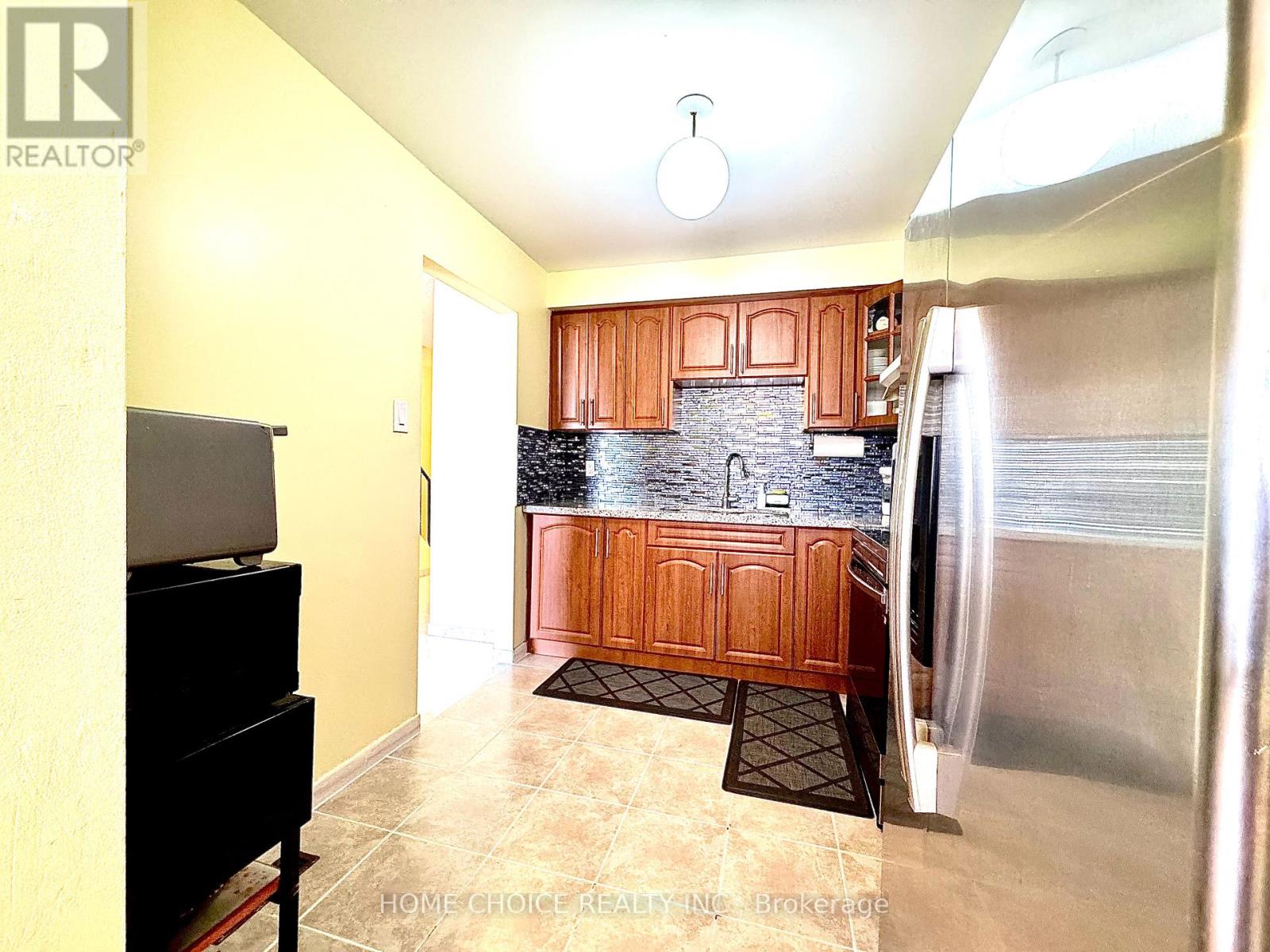 43 - 30 Dundalk Drive, Toronto, Ontario  M1P 4W1 - Photo 11 - E12373674