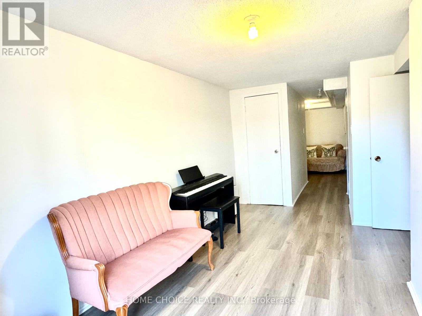 43 - 30 Dundalk Drive, Toronto, Ontario  M1P 4W1 - Photo 24 - E12373674
