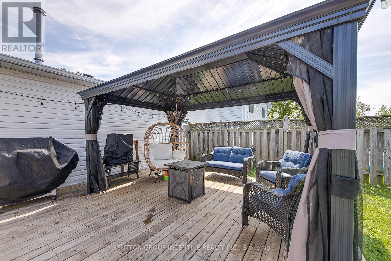 389 High Street, Orillia, Ontario  L3V 4X6 - Photo 12 - S12428884