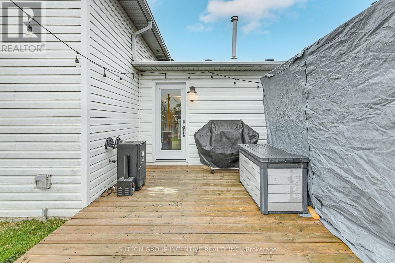 389 High Street, Orillia, Ontario  L3V 4X6 - Photo 13 - S12428884