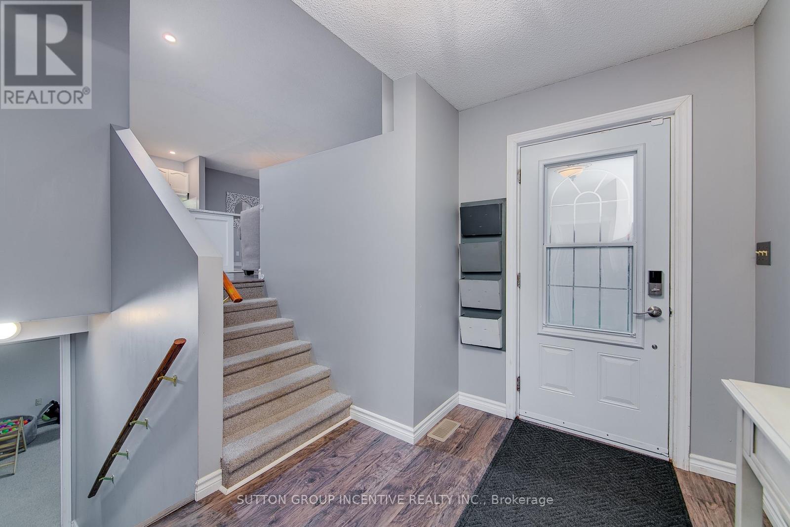 389 High Street, Orillia, Ontario  L3V 4X6 - Photo 22 - S12428884
