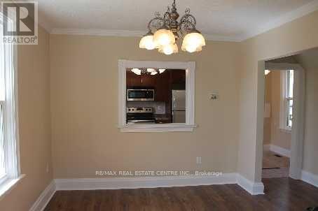 33 King Street, Halton Hills, Ontario  L7G 2G9 - Photo 5 - W12428082