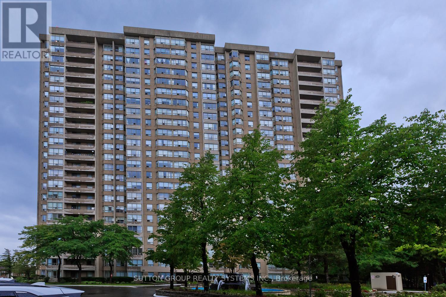 804 - 30 Malta Avenue, Brampton, Ontario  L6V 4A4 - Photo 1 - W12425988
