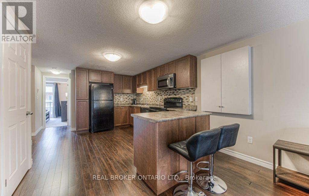 F - 240 Rachel Crescent, Kitchener, Ontario  N2R 0E1 - Photo 12 - X12428365
