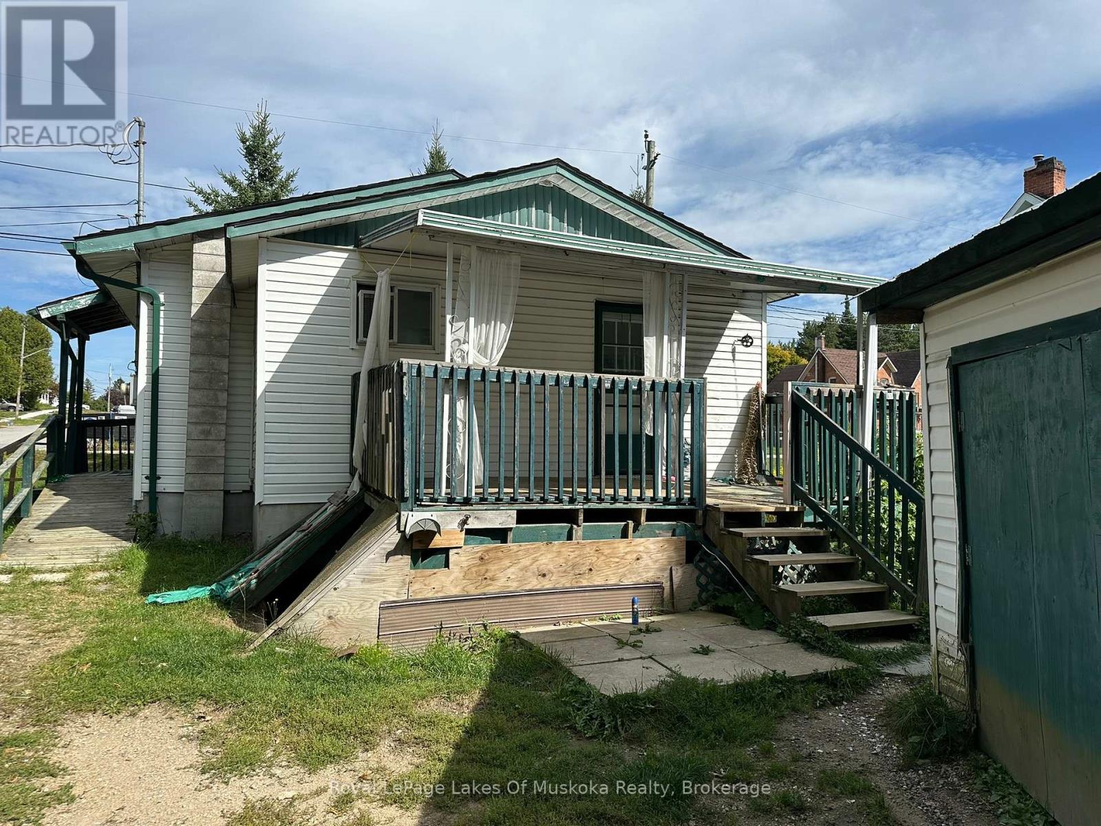 125 Ontario Street, Burk's Falls, Ontario  P0A 1C0 - Photo 17 - X12428894