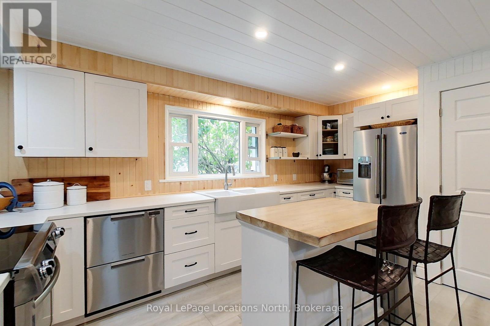 36 Nelson Street E, Meaford, Ontario  N4L 1N6 - Photo 34 - X12428921