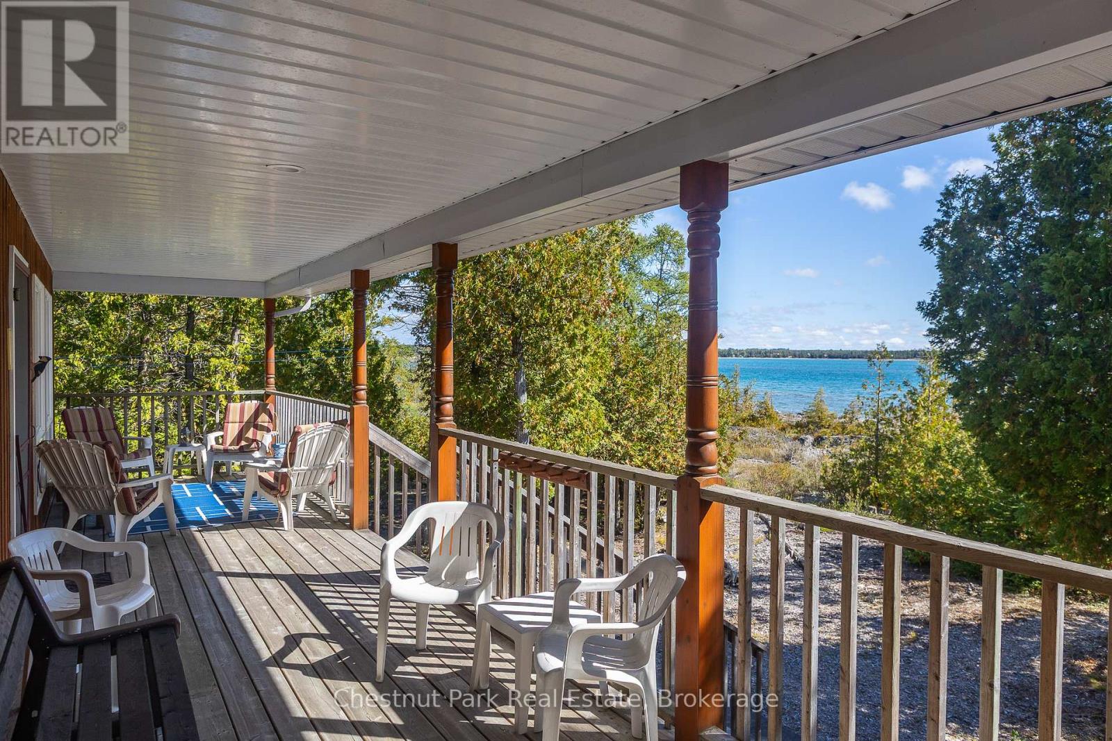 11 Eagle Road, Northern Bruce Peninsula, Ontario  N0H 2R0 - Photo 2 - X12428923