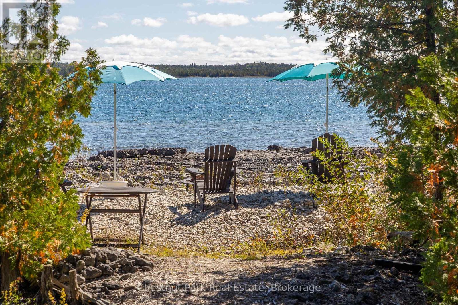 11 Eagle Road, Northern Bruce Peninsula, Ontario  N0H 2R0 - Photo 31 - X12428923