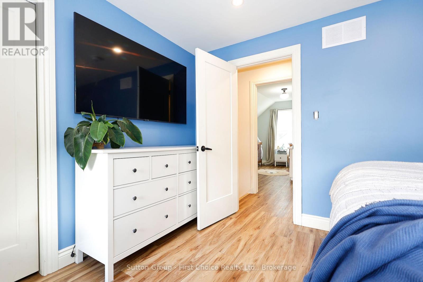 36 Mcnab Street, Stratford, Ontario  N5A 1Y9 - Photo 32 - X12428962