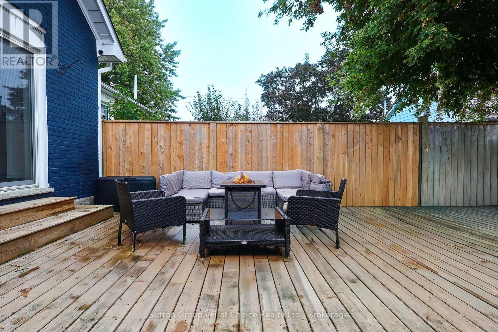 36 Mcnab Street, Stratford, Ontario  N5A 1Y9 - Photo 45 - X12428962