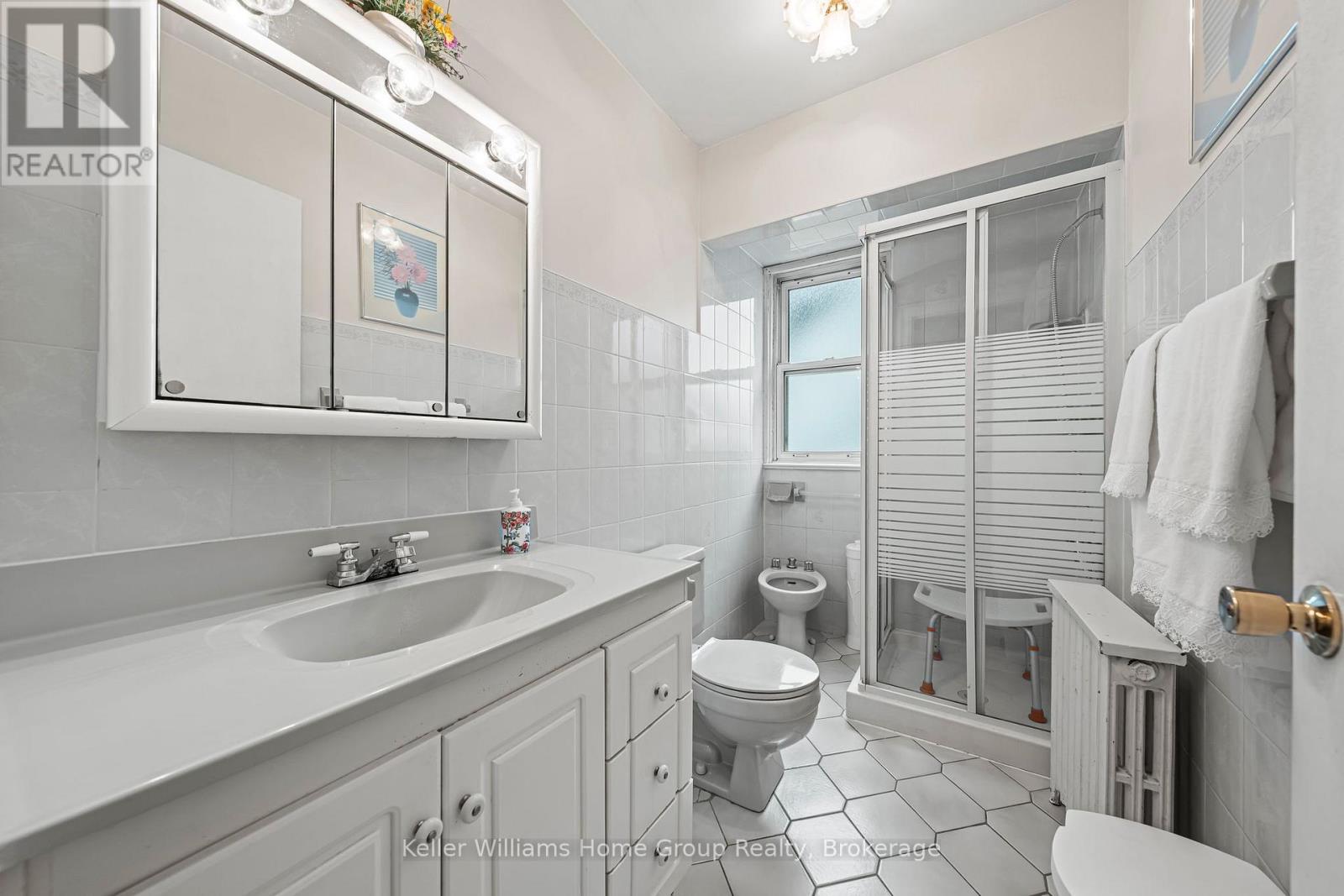 6 Hepburn Avenue, Guelph, Ontario  N1E 2T3 - Photo 25 - X12428980