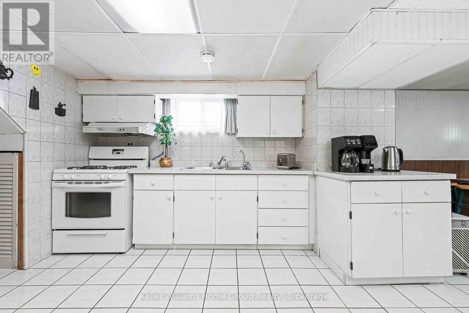 6 Hepburn Avenue, Guelph, Ontario  N1E 2T3 - Photo 31 - X12428980