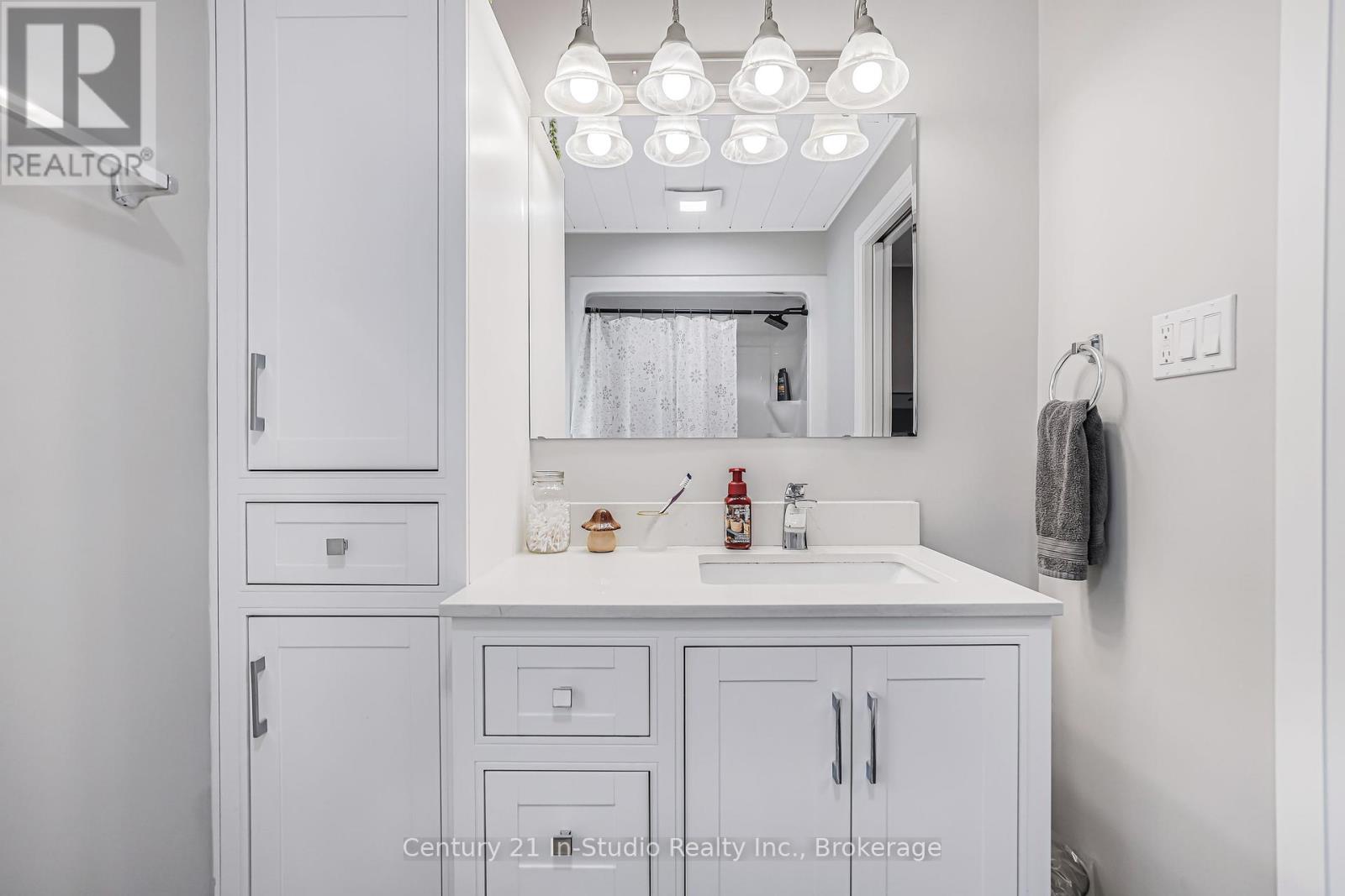 393 Mill Street, Saugeen Shores, Ontario  N0H 2C0 - Photo 29 - X12429050