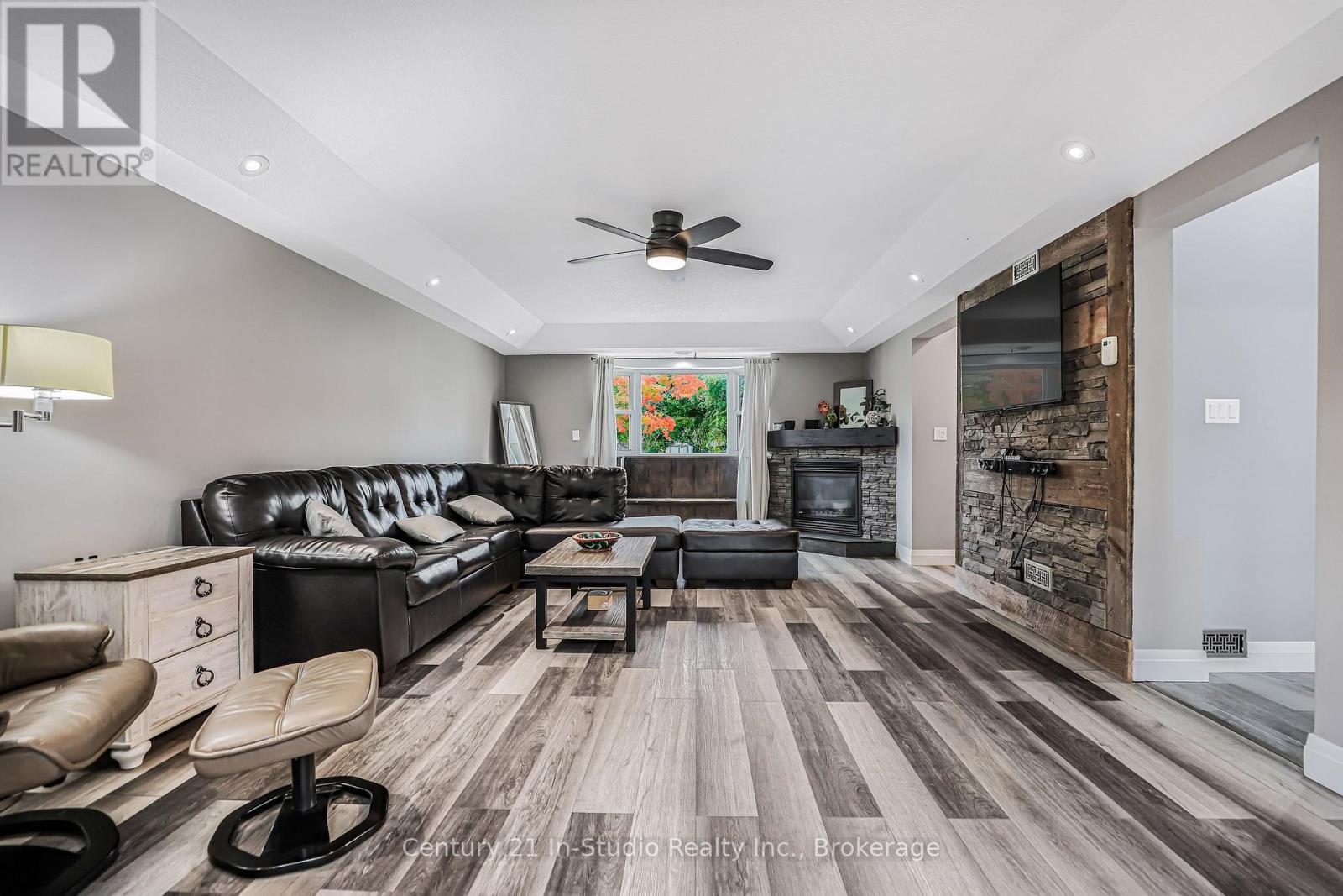 393 Mill Street, Saugeen Shores, Ontario  N0H 2C0 - Photo 33 - X12429050