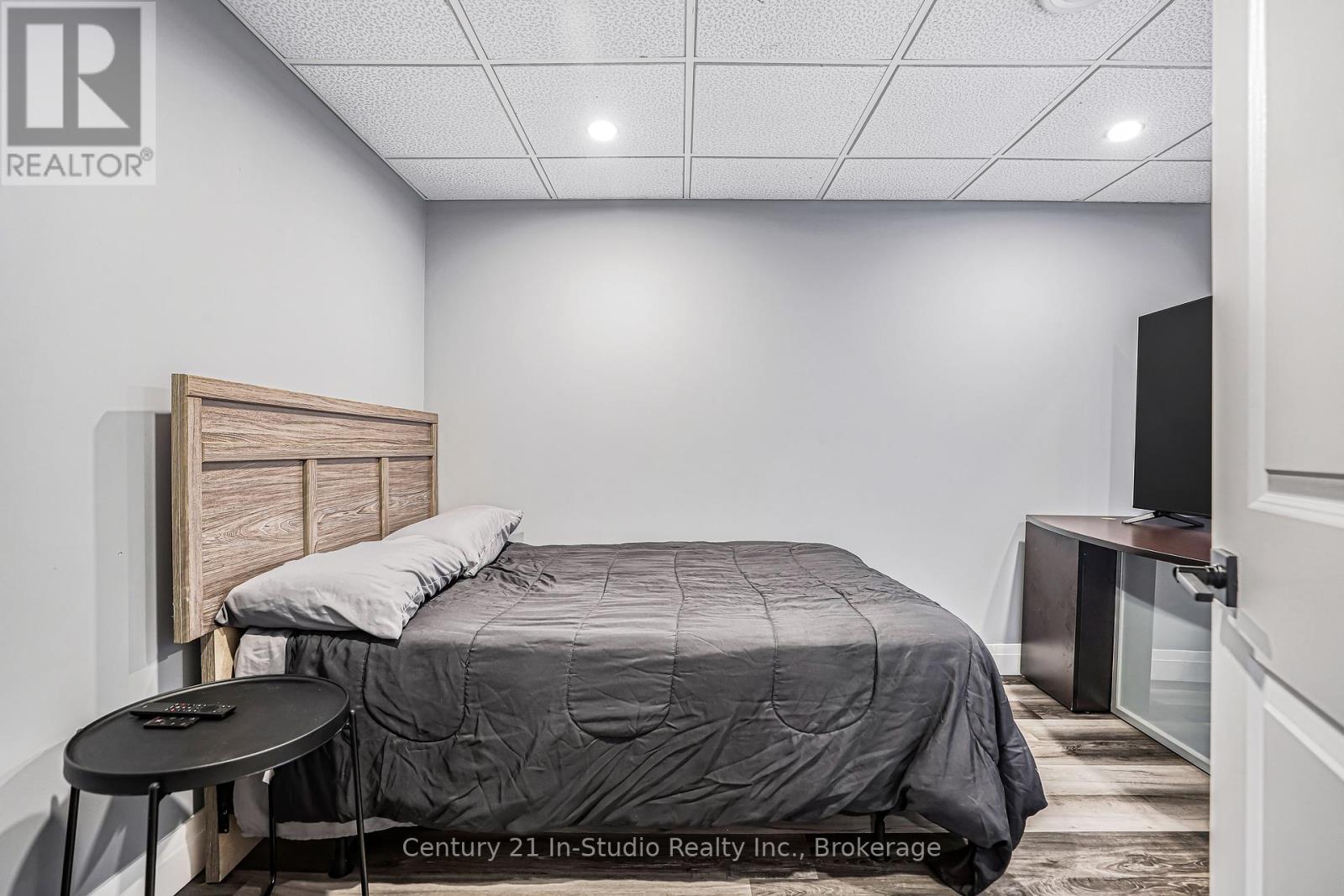 393 Mill Street, Saugeen Shores, Ontario  N0H 2C0 - Photo 44 - X12429050