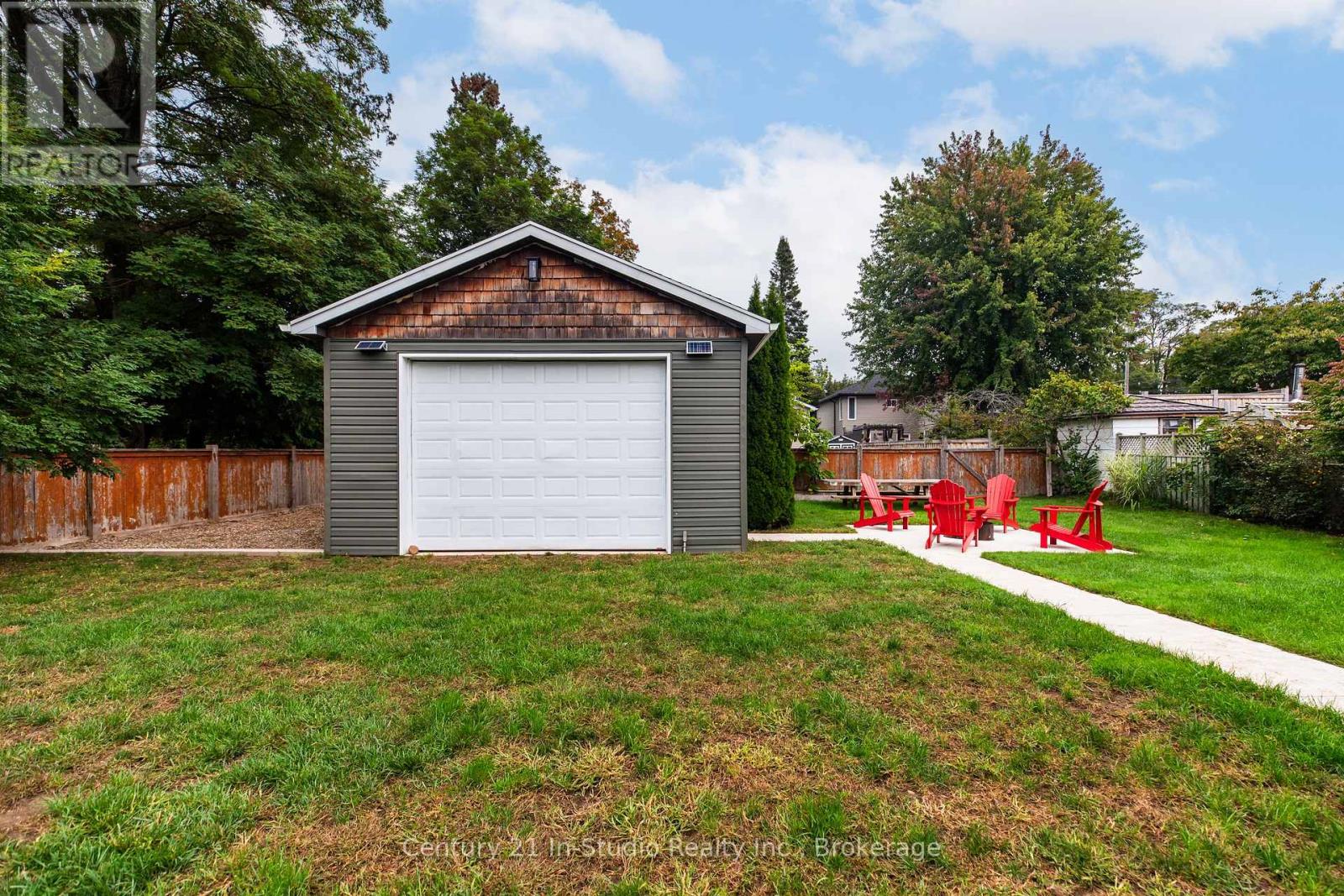 393 Mill Street, Saugeen Shores, Ontario  N0H 2C0 - Photo 46 - X12429050