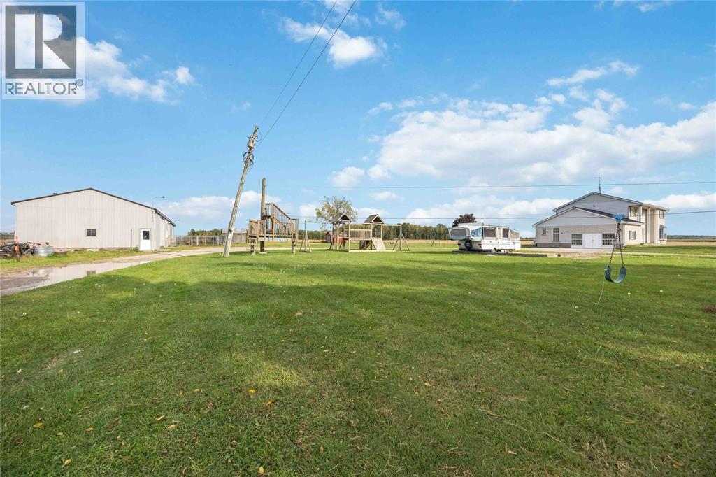 1804 Huffs Corners Road, Dawn-Euphemia, Ontario  N0N 1A0 - Photo 44 - 25024588