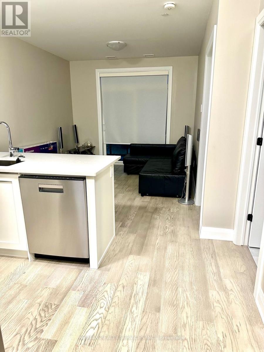 403 - 50 Kaitting Trail W, Oakville, Ontario  L6M 5N3 - Photo 4 - W12347534