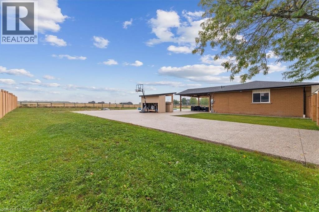 214 Binbrook Road, Glanbrook, Ontario  L0R 1C0 - Photo 8 - 40773838