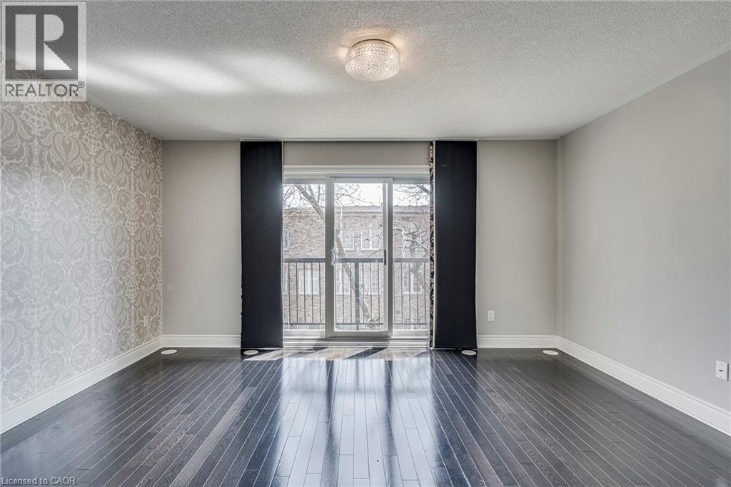 3 Johnson Farm Lane, Toronto, Ontario  M2N 0G6 - Photo 35 - 40773944
