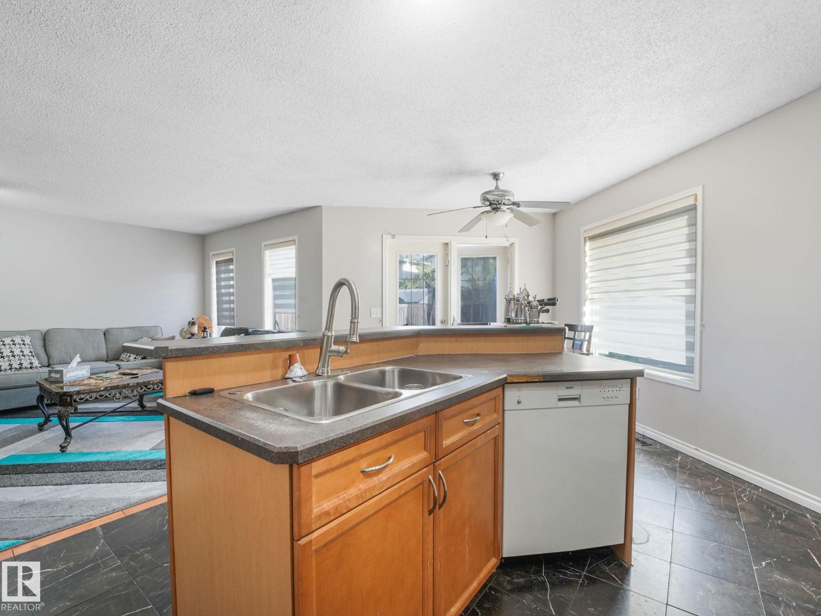 11807 170 Av Nw, Edmonton, Alberta  T5X 6H8 - Photo 13 - E4459667