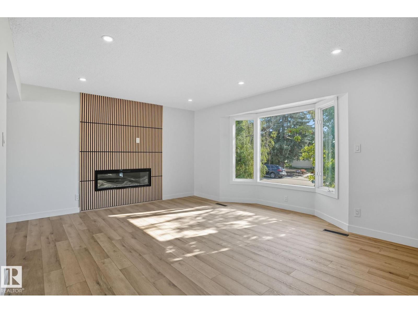 11528 42 Av Nw, Edmonton, Alberta  T6J 0W5 - Photo 5 - E4459668