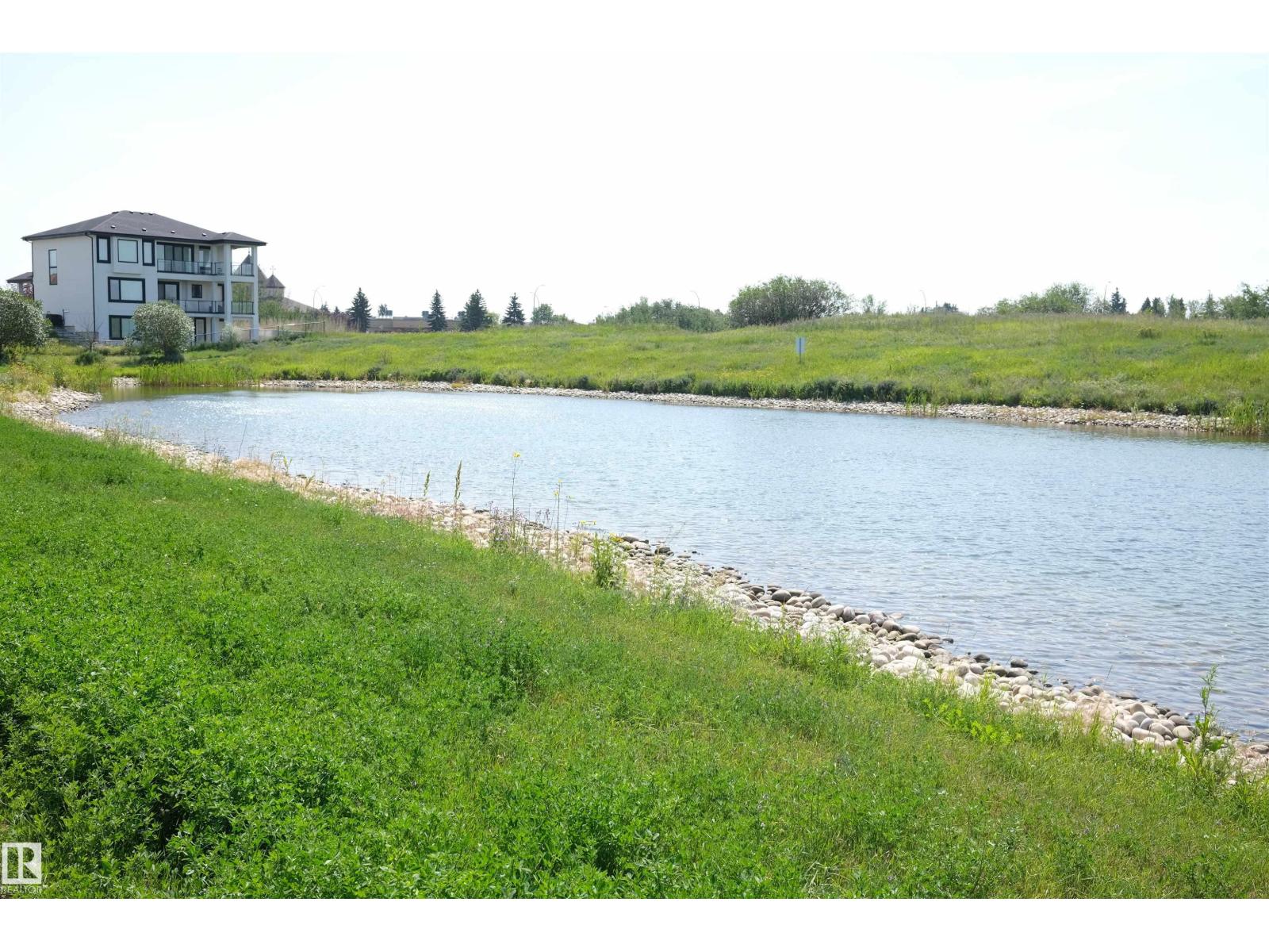 9227 156 Av Nw, Edmonton, Alberta  T5Z 0S4 - Photo 3 - E4459669