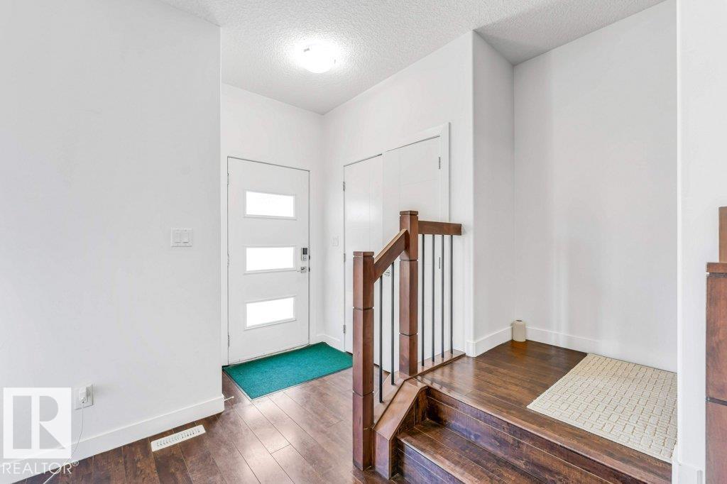 9201 Cooper Cr Sw, Edmonton, Alberta  T6W 3L1 - Photo 43 - E4459670