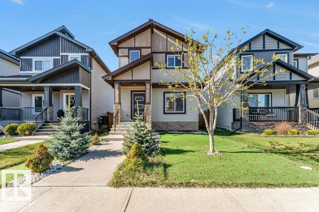 9201 Cooper Cr Sw, Edmonton, Alberta  T6W 3L1 - Photo 5 - E4459670