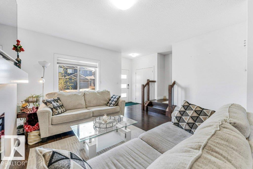 9201 Cooper Cr Sw, Edmonton, Alberta  T6W 3L1 - Photo 9 - E4459670