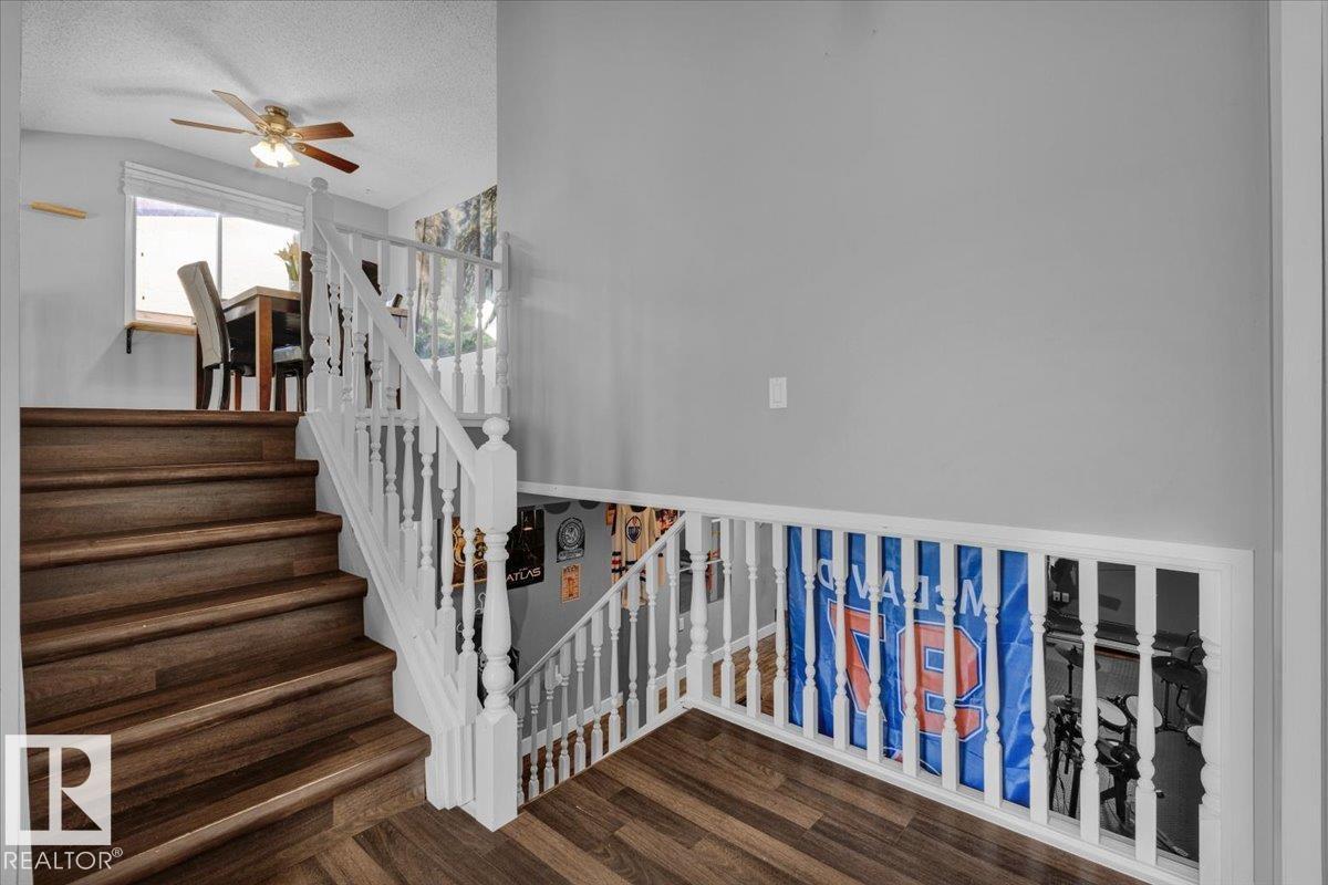 4318 38 St Nw, Edmonton, Alberta  T6L 4K4 - Photo 8 - E4459671