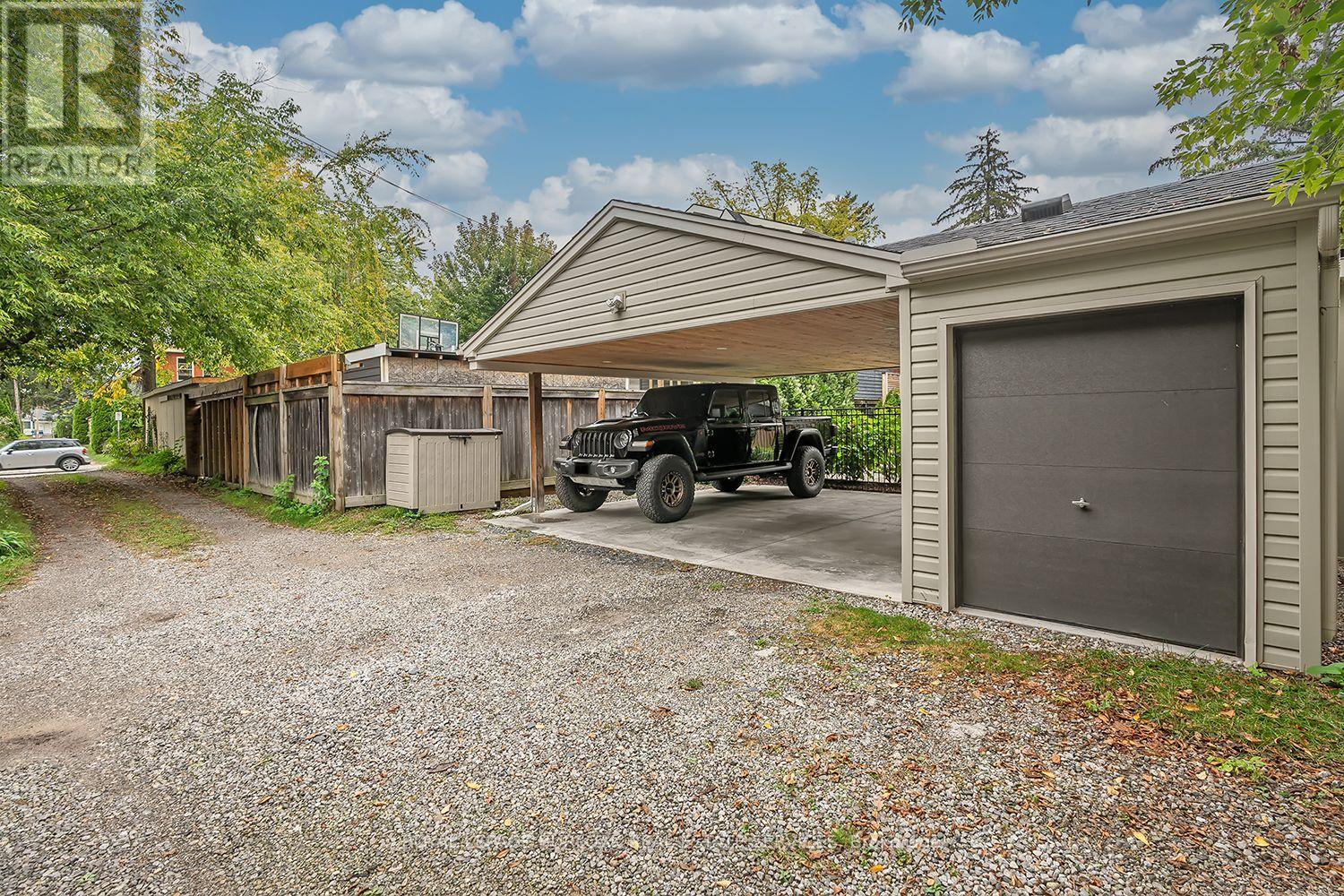 534 Hager Avenue, Burlington, Ontario  L7S 1P3 - Photo 38 - W12428826