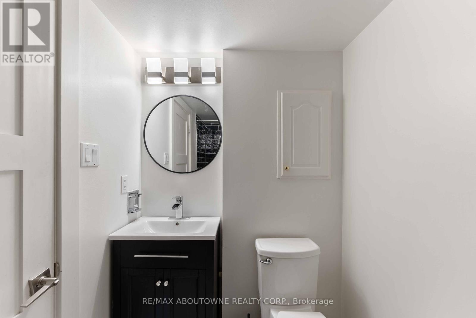 903 - 1110 Walden Circle, Mississauga, Ontario  L5J 4R3 - Photo 20 - W12428847