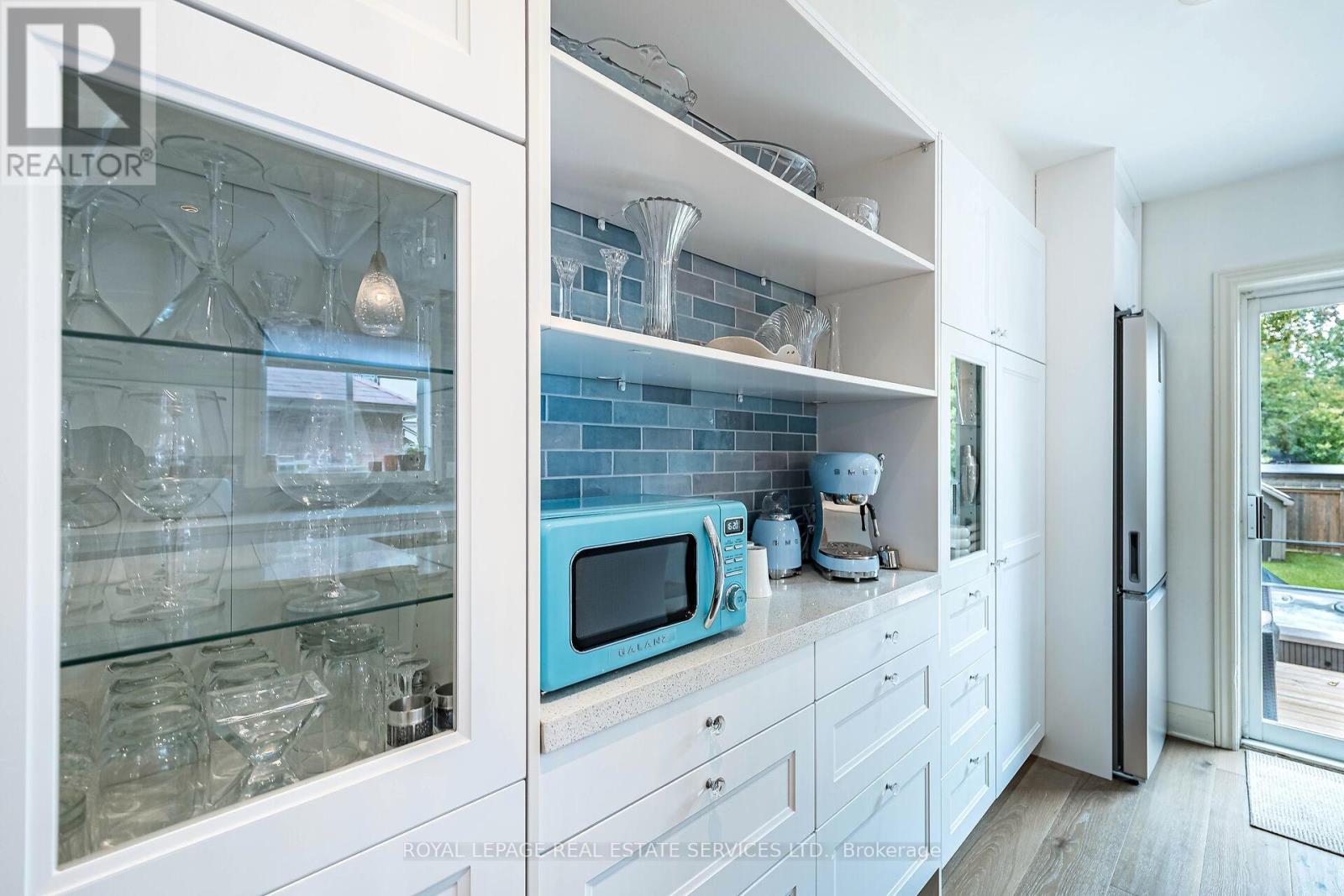 8 Seventh Street, Toronto, Ontario  M8V 3B1 - Photo 16 - W12428851