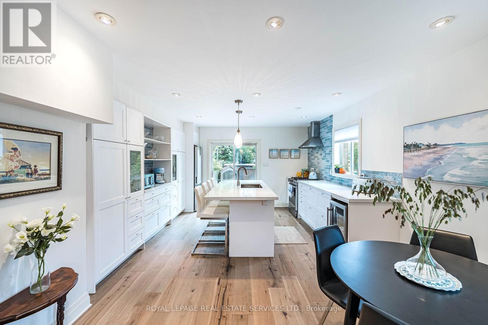 8 Seventh Street, Toronto, Ontario  M8V 3B1 - Photo 20 - W12428851