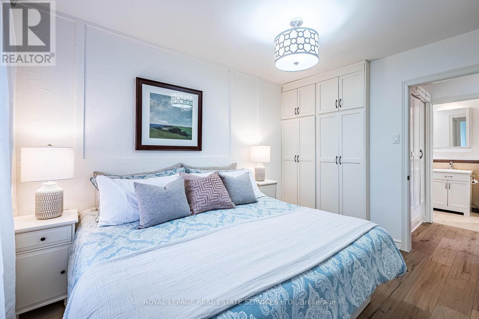8 Seventh Street, Toronto, Ontario  M8V 3B1 - Photo 24 - W12428851