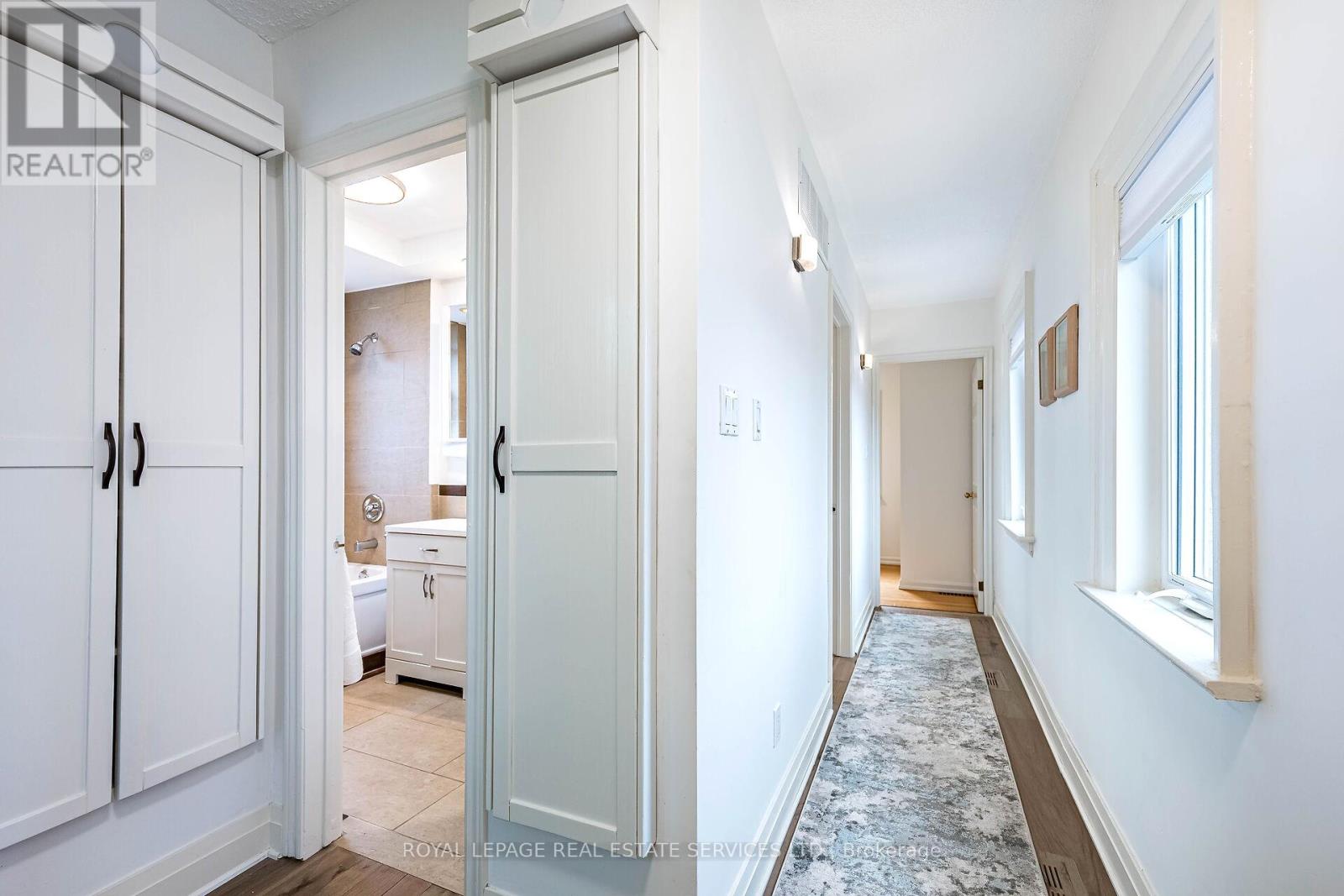 8 Seventh Street, Toronto, Ontario  M8V 3B1 - Photo 25 - W12428851