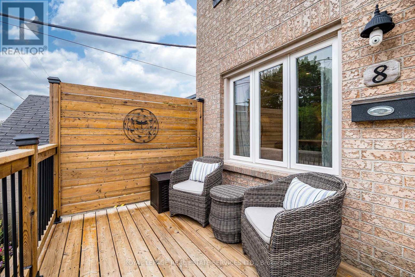 8 Seventh Street, Toronto, Ontario  M8V 3B1 - Photo 4 - W12428851