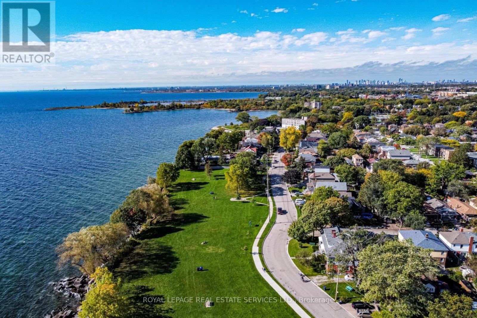 8 Seventh Street, Toronto, Ontario  M8V 3B1 - Photo 48 - W12428851