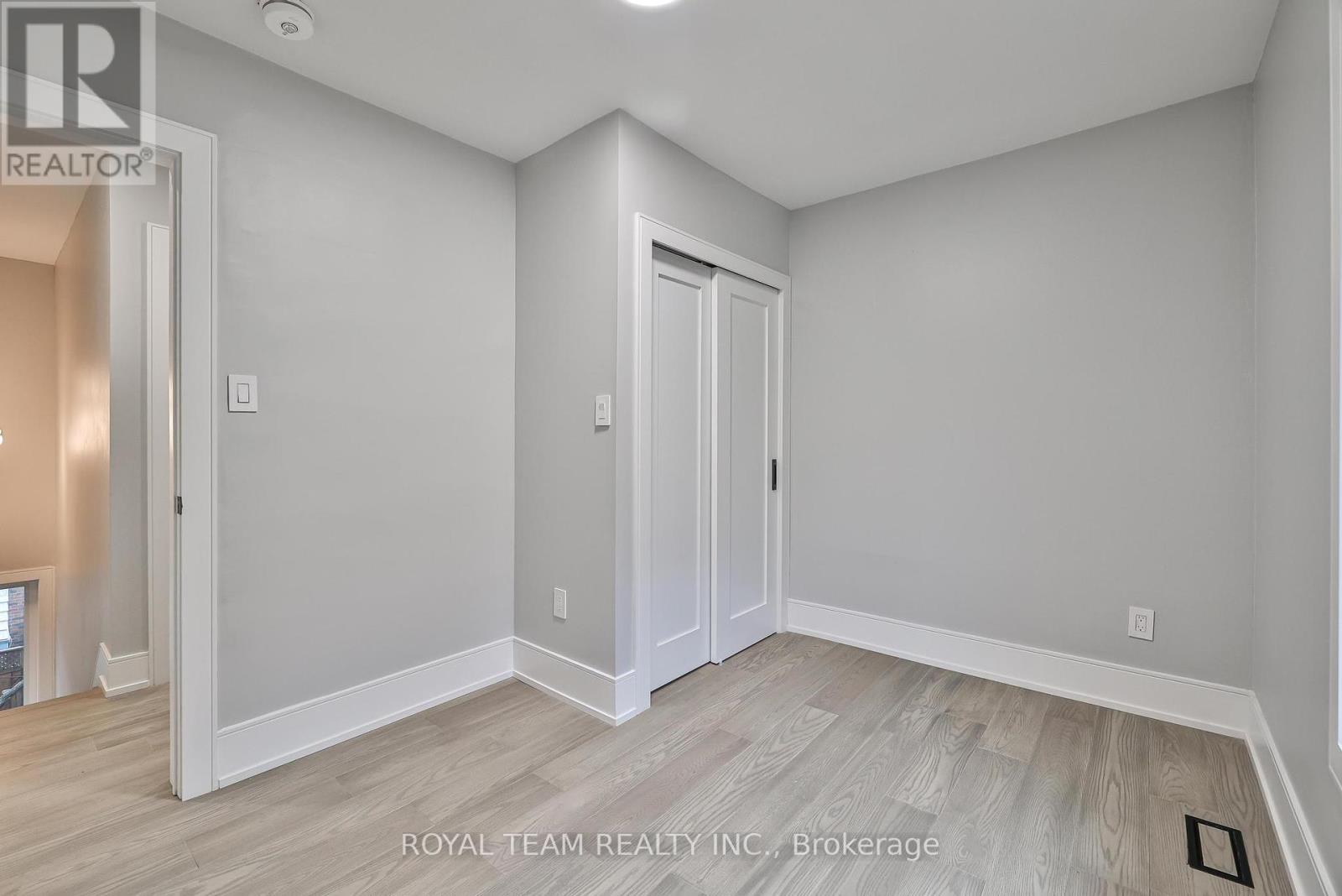 150 St Johns Road, Toronto, Ontario  M6P 1T9 - Photo 25 - W12428881