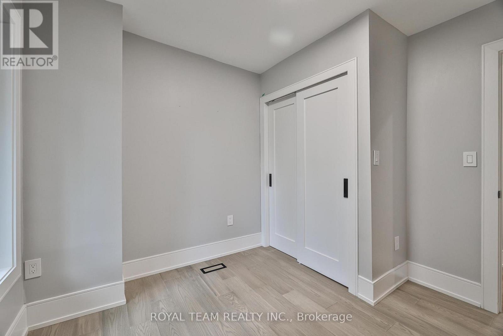 150 St Johns Road, Toronto, Ontario  M6P 1T9 - Photo 29 - W12428881